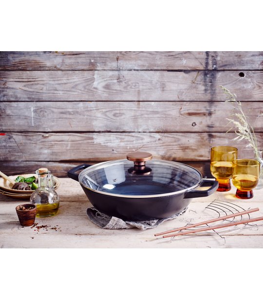 Alva – gietijzeren wok met glazen deksel Nori – 30 cm - Afbeelding 6