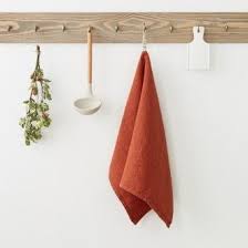 Linen Tales – linnen theedoek – baked clay – 45 x 65 cm. - Afbeelding 2
